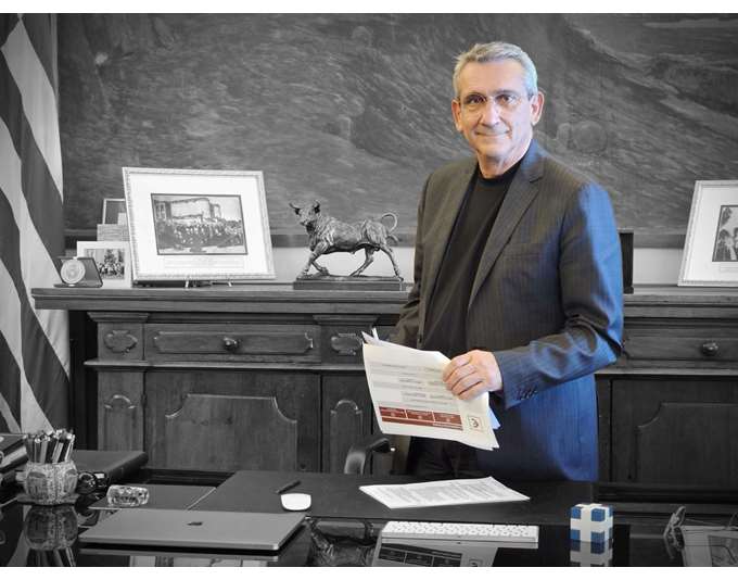 Συνέντευξη τύπου του Περιφερειάρχη στους δημοσιογράφους αύριο το μεσημέρι