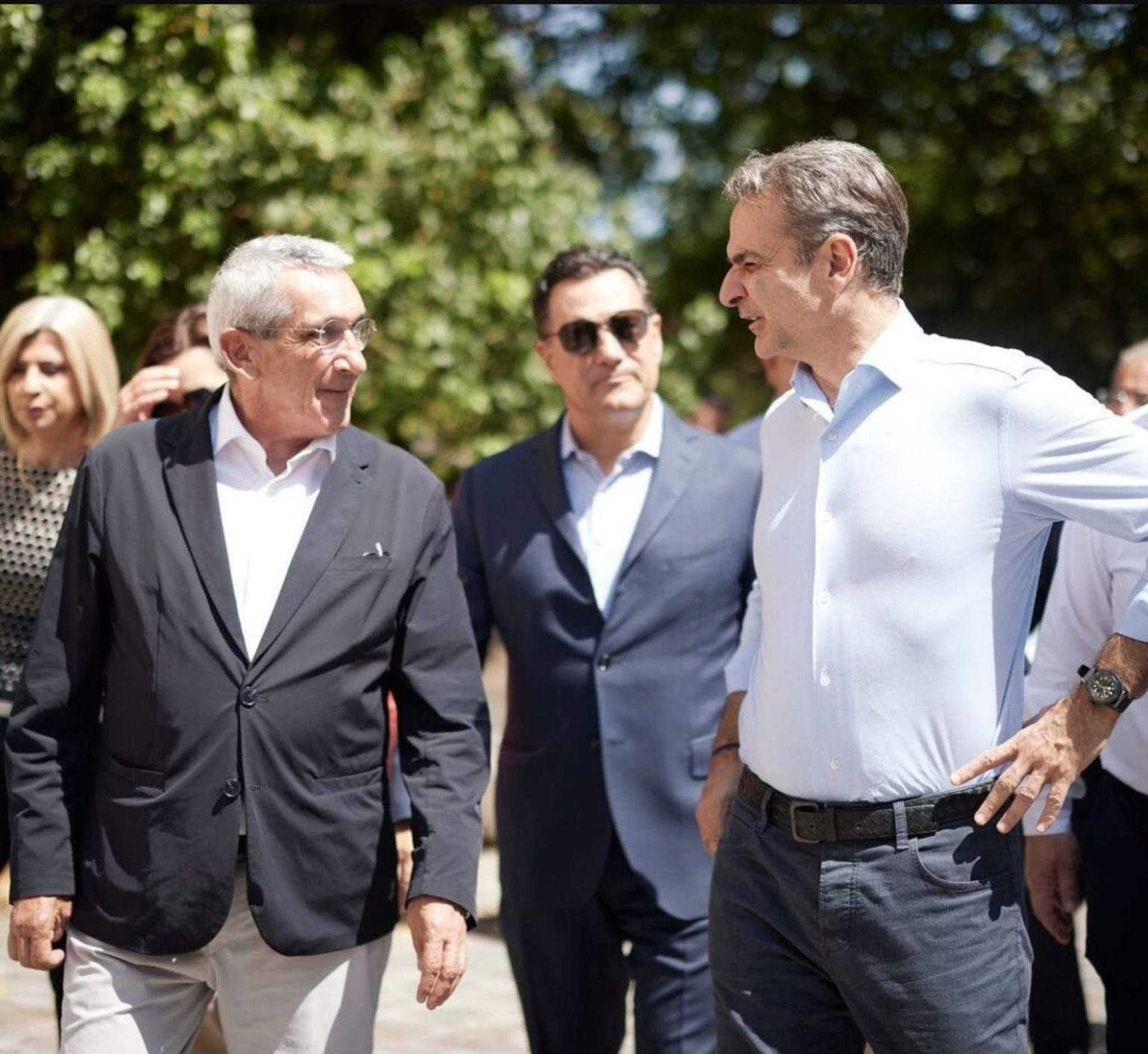 Μια “λεπτομέρεια” που κανένας δεν πρόσεξε και μια σκέψη που κανένας δεν έκανε (προφανώς επειδή δεν συμφέρει)