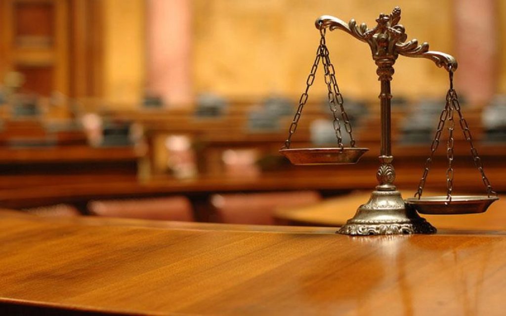 Νομικοί κατά Κολιάδη: Η προσβολή κατασκευάζεται από τον φερόμενο ως προσβληθέντα για δικούς του λόγους.