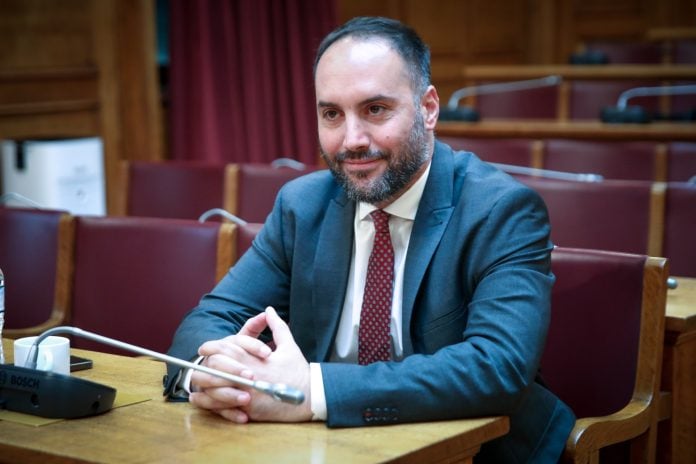 Ο πρώην δήμαρχος Μίλτος Χατζηγιαννάκης γραμματέας του νέου κόμματος του Αλέξη Τσίπρα
