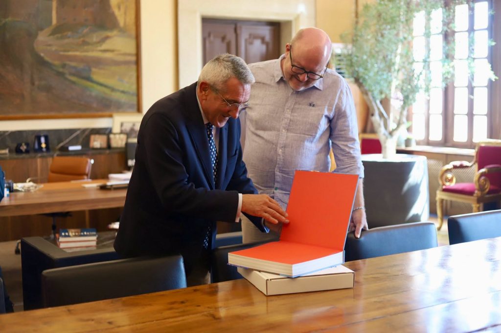 Γ. Χατζημάρκος: Συνάντηση με τον Tomas H. Heidar, Ισλανδό νομικό και διπλωμάτη στη Ρόδο